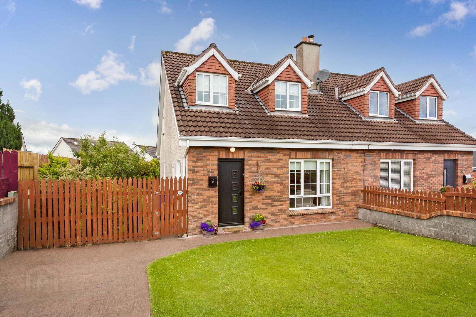 36 Ardcairn 1 of 27