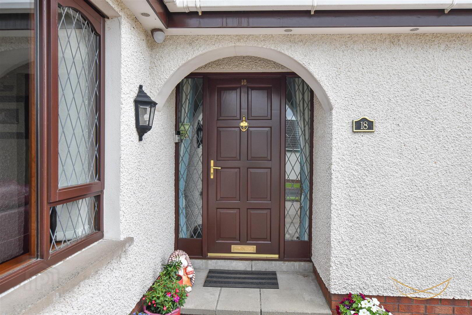18 Highgrove Drive 3 of 41