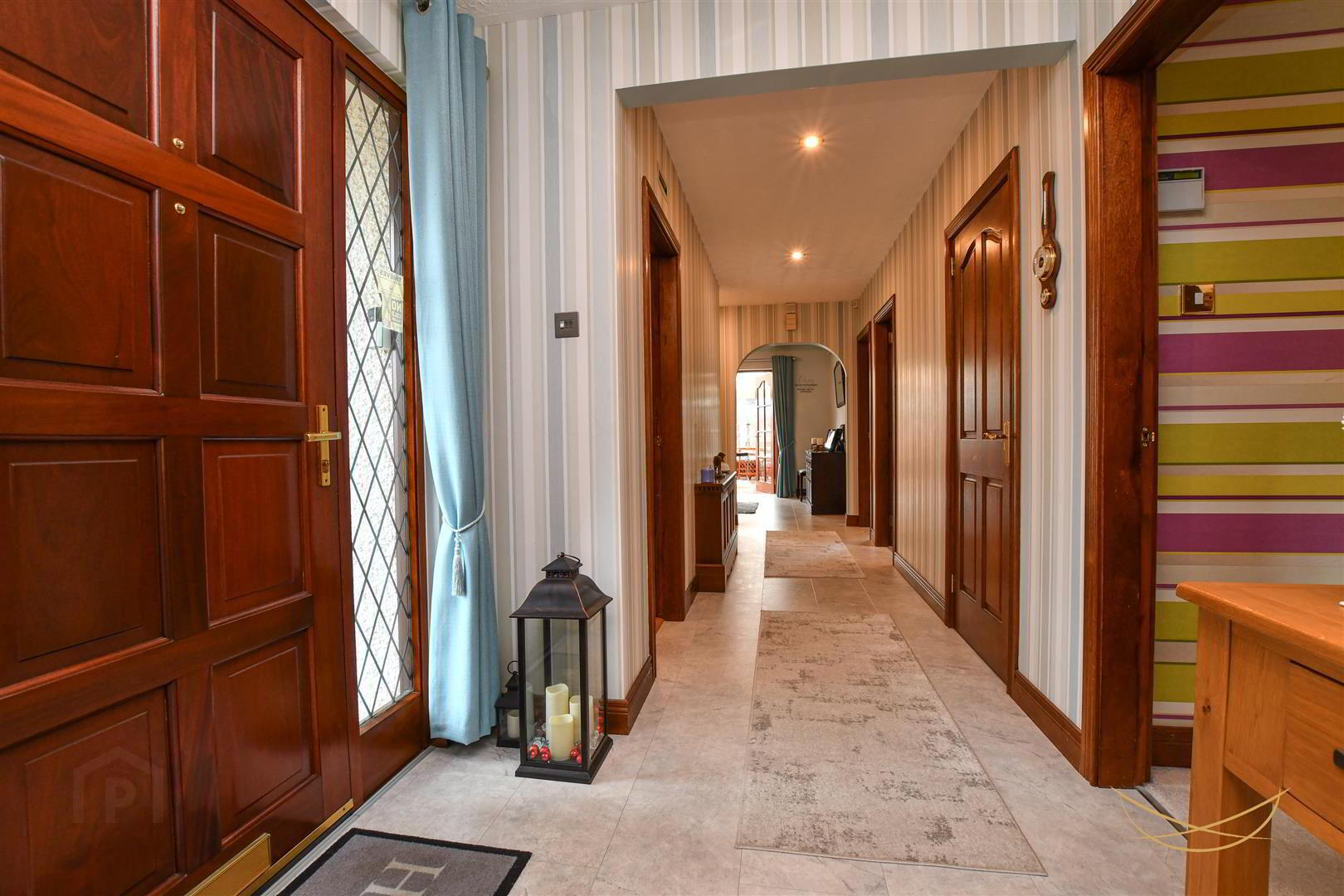 18 Highgrove Drive 6 of 41