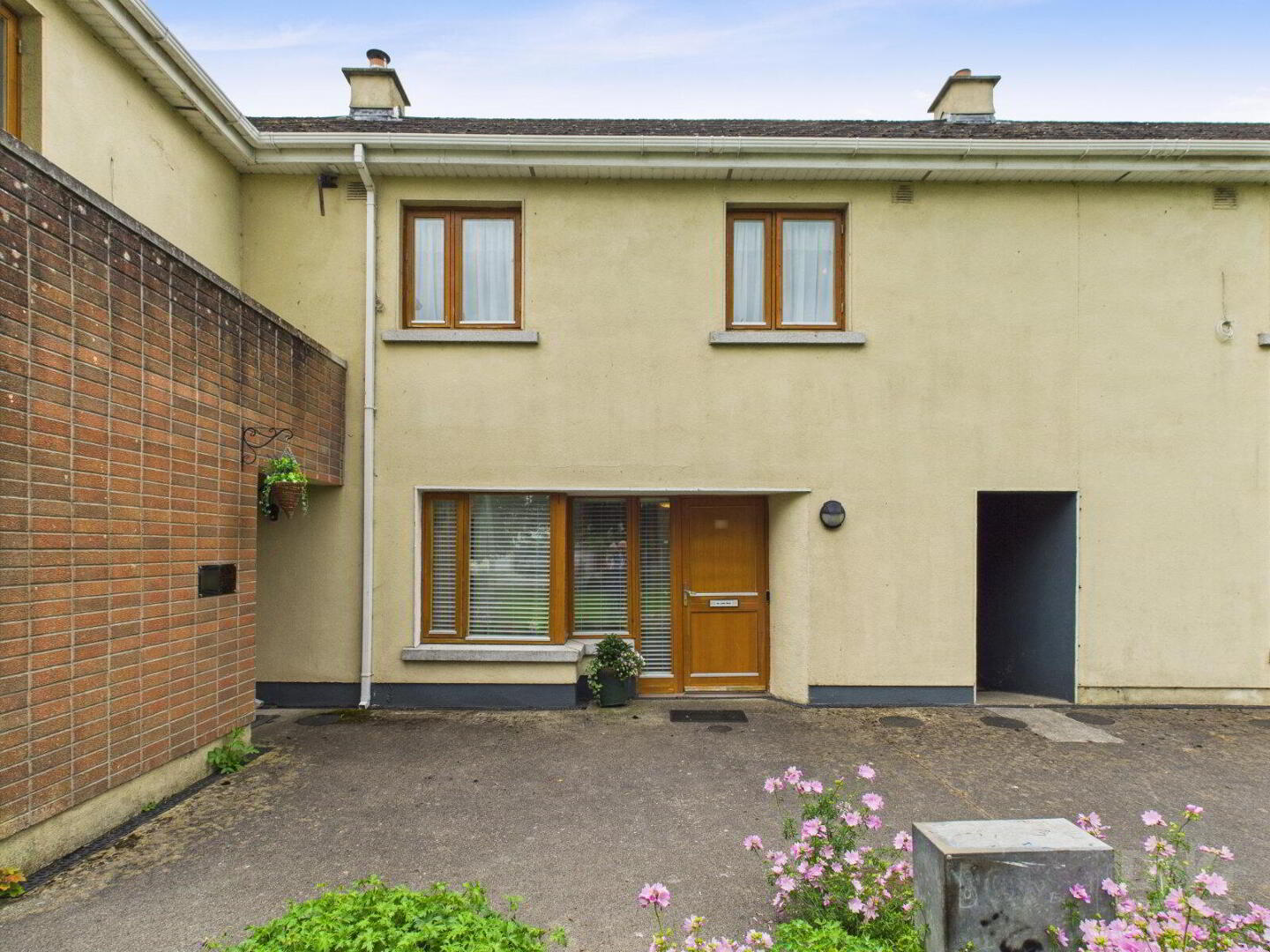 property description image