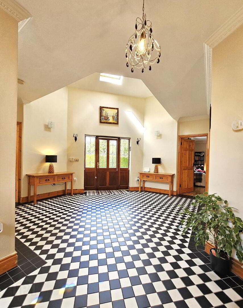 Laurel House, Kildalkey Wood 5 of 36