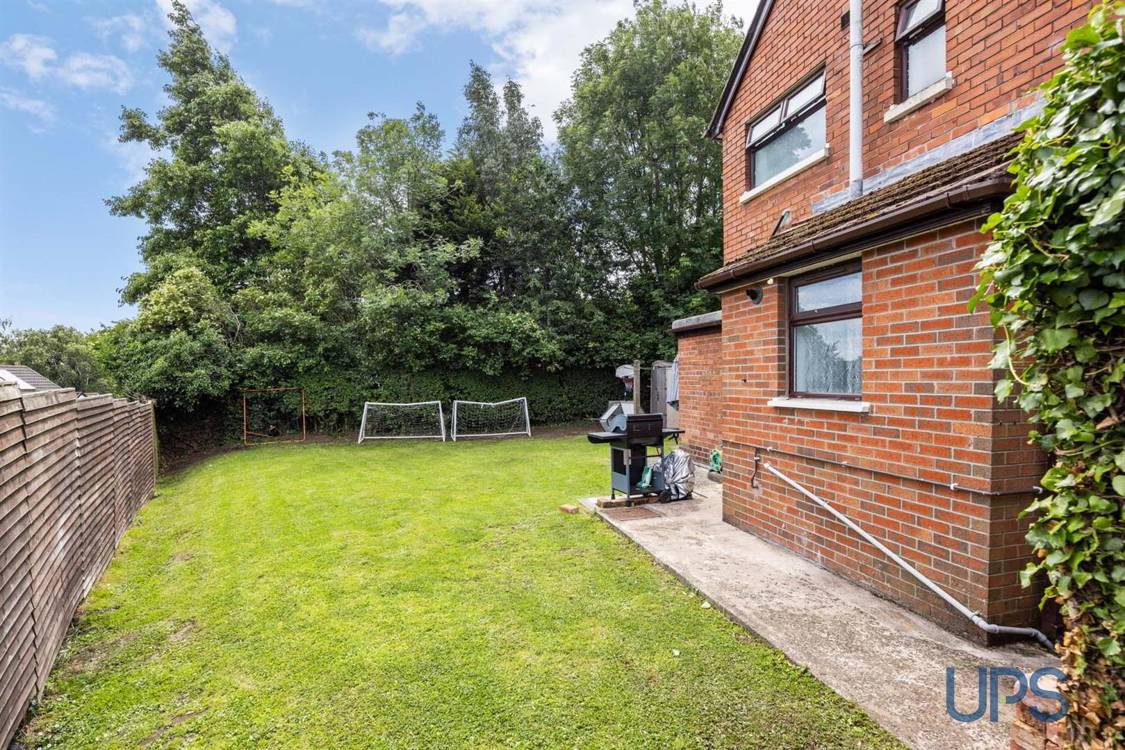 22 Benraw Road 23 of 24