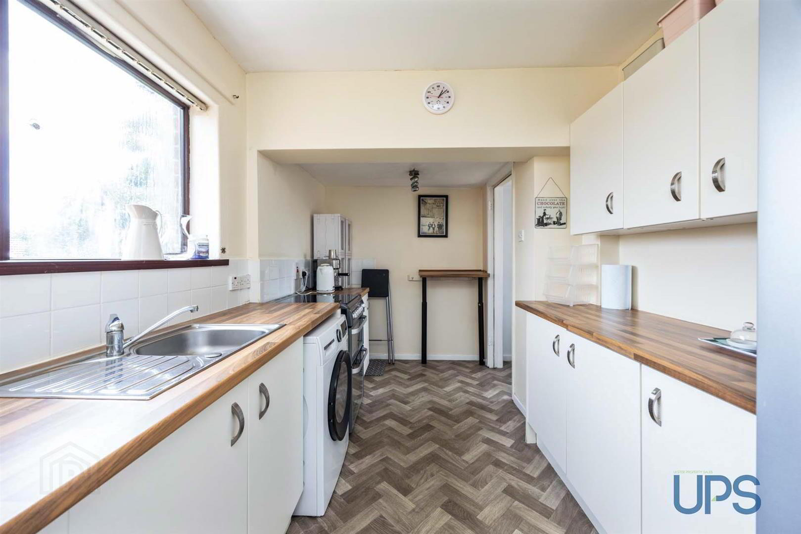 22 Benraw Road 9 of 24