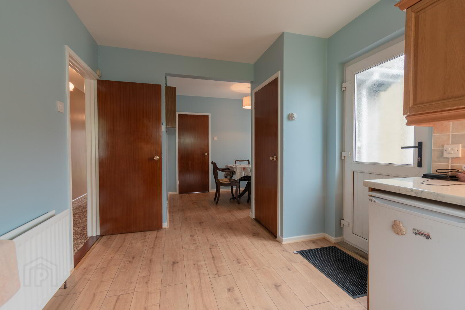 6 Whinsmoor Avenue 11 of 23
