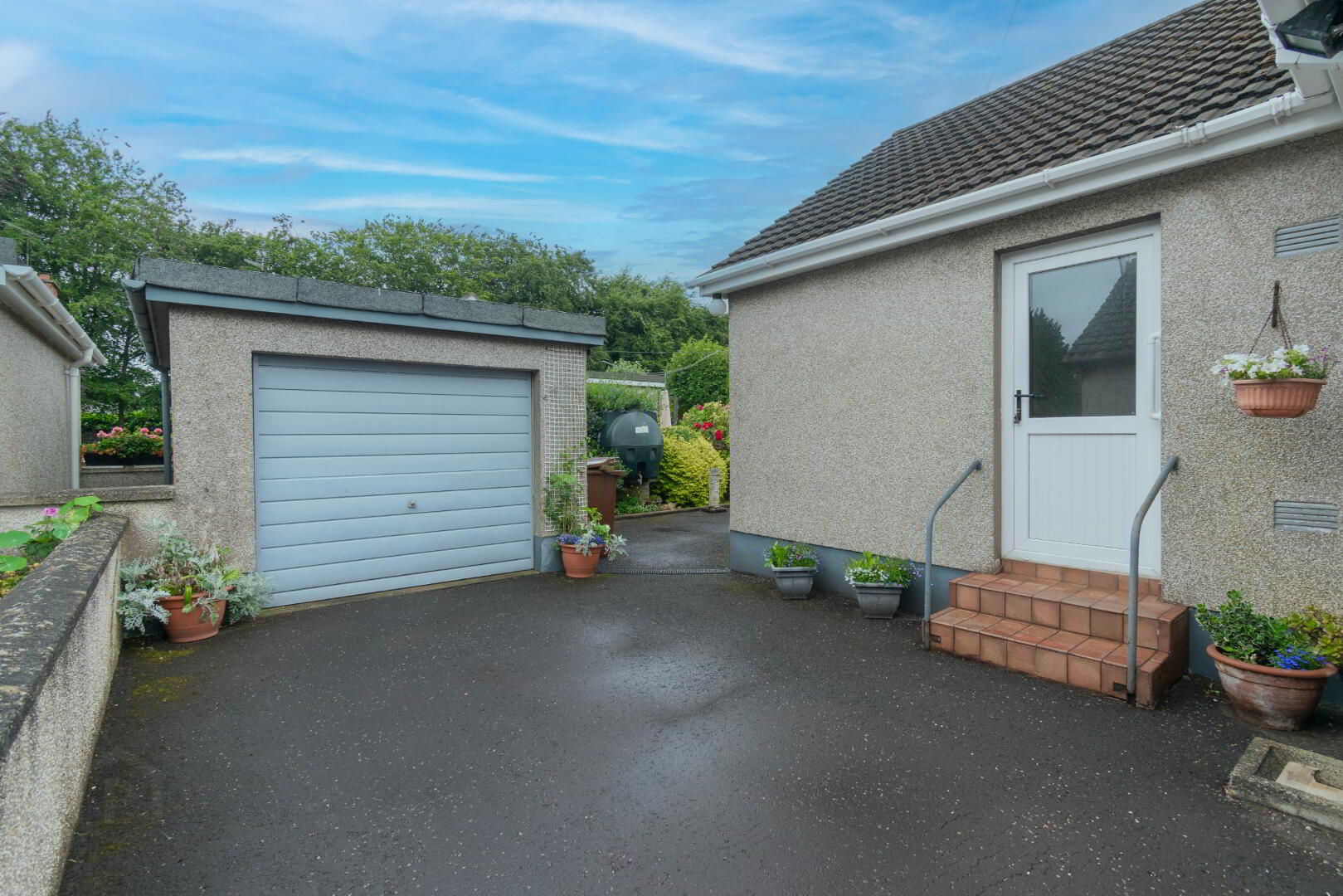 6 Whinsmoor Avenue 21 of 23