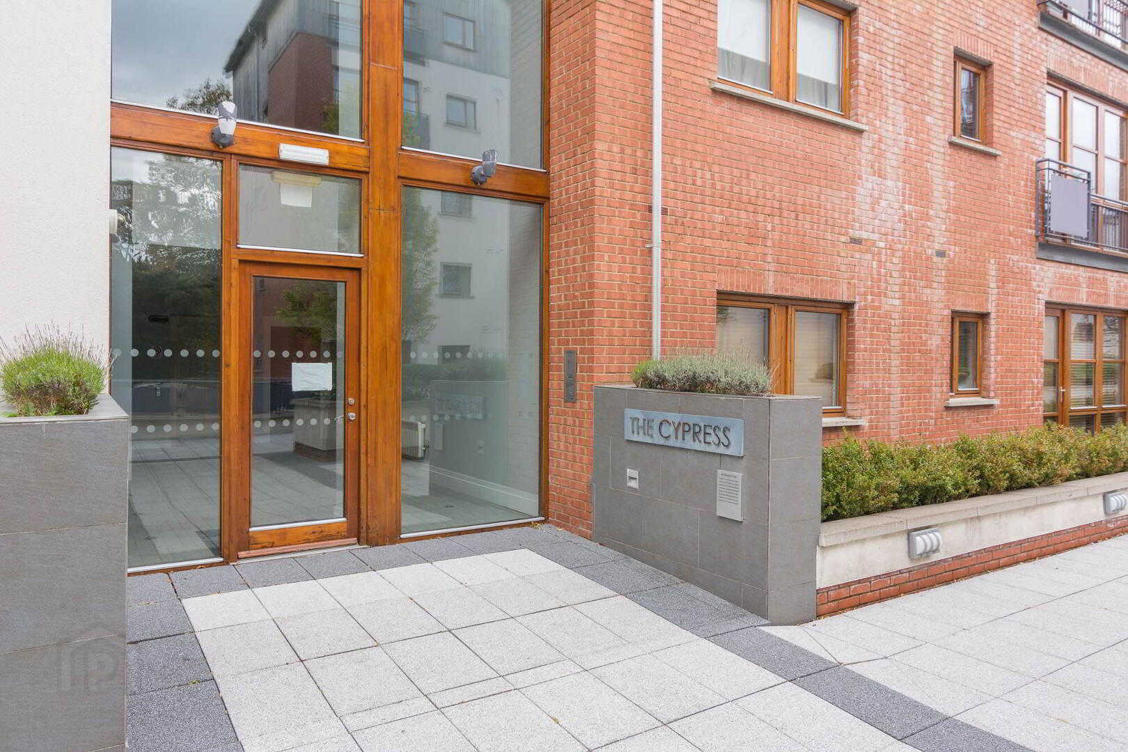 C7 The Cypress, Malone Square, 44 Windsor Park 3 of 25