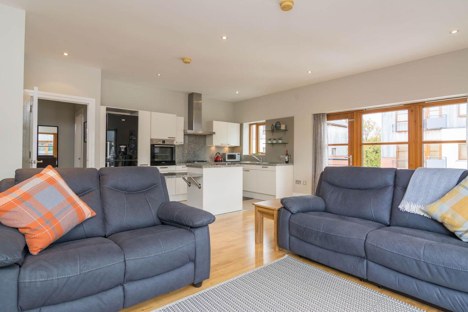 C7 The Cypress, Malone Square, 44 Windsor Park 7 of 25