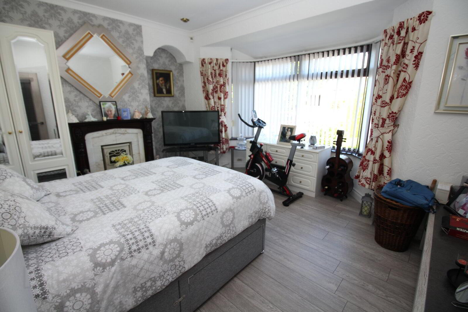 467 Upper Road 5 of 11