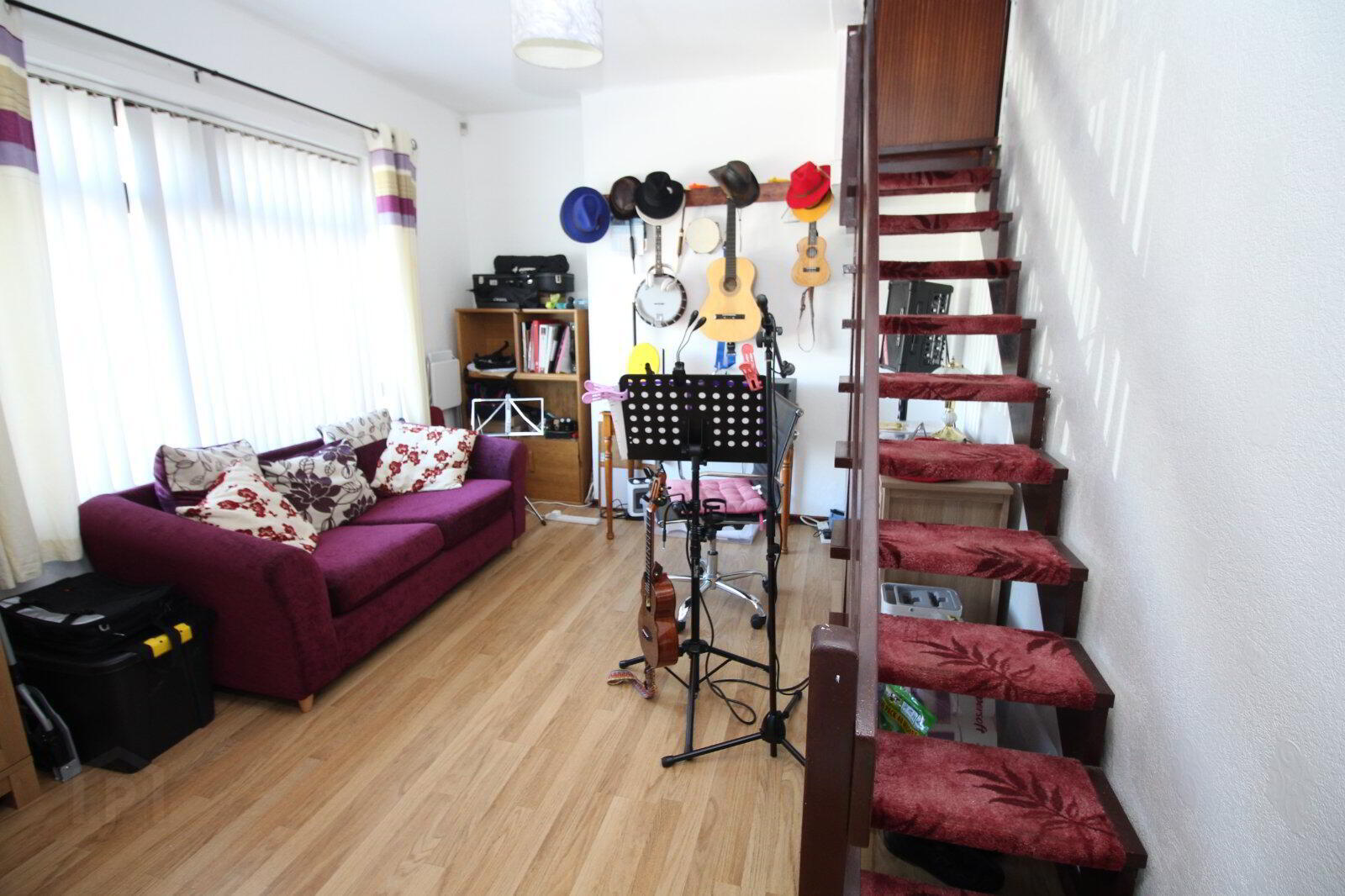 467 Upper Road 7 of 11