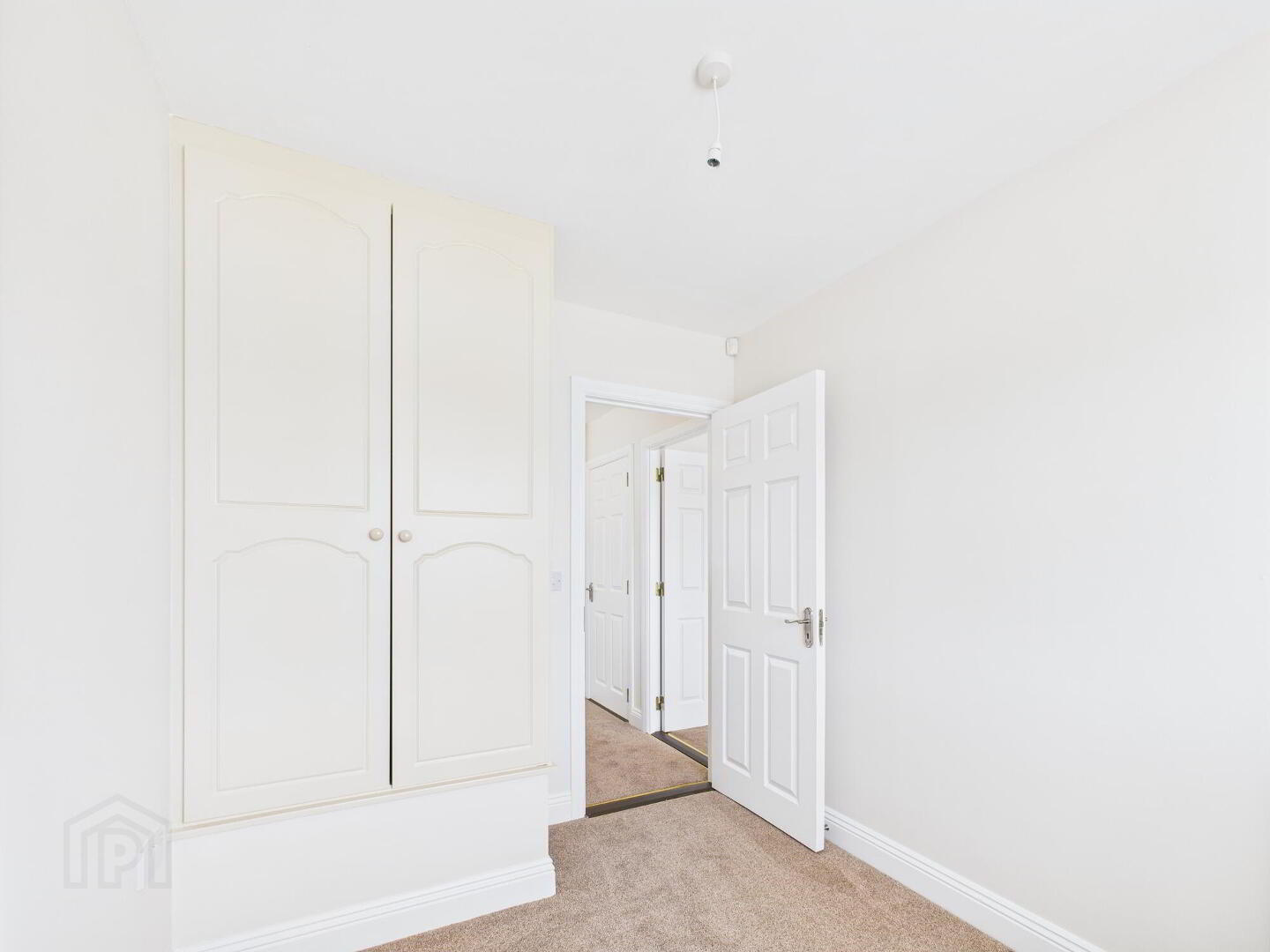 84 Meadowbank 16 of 21