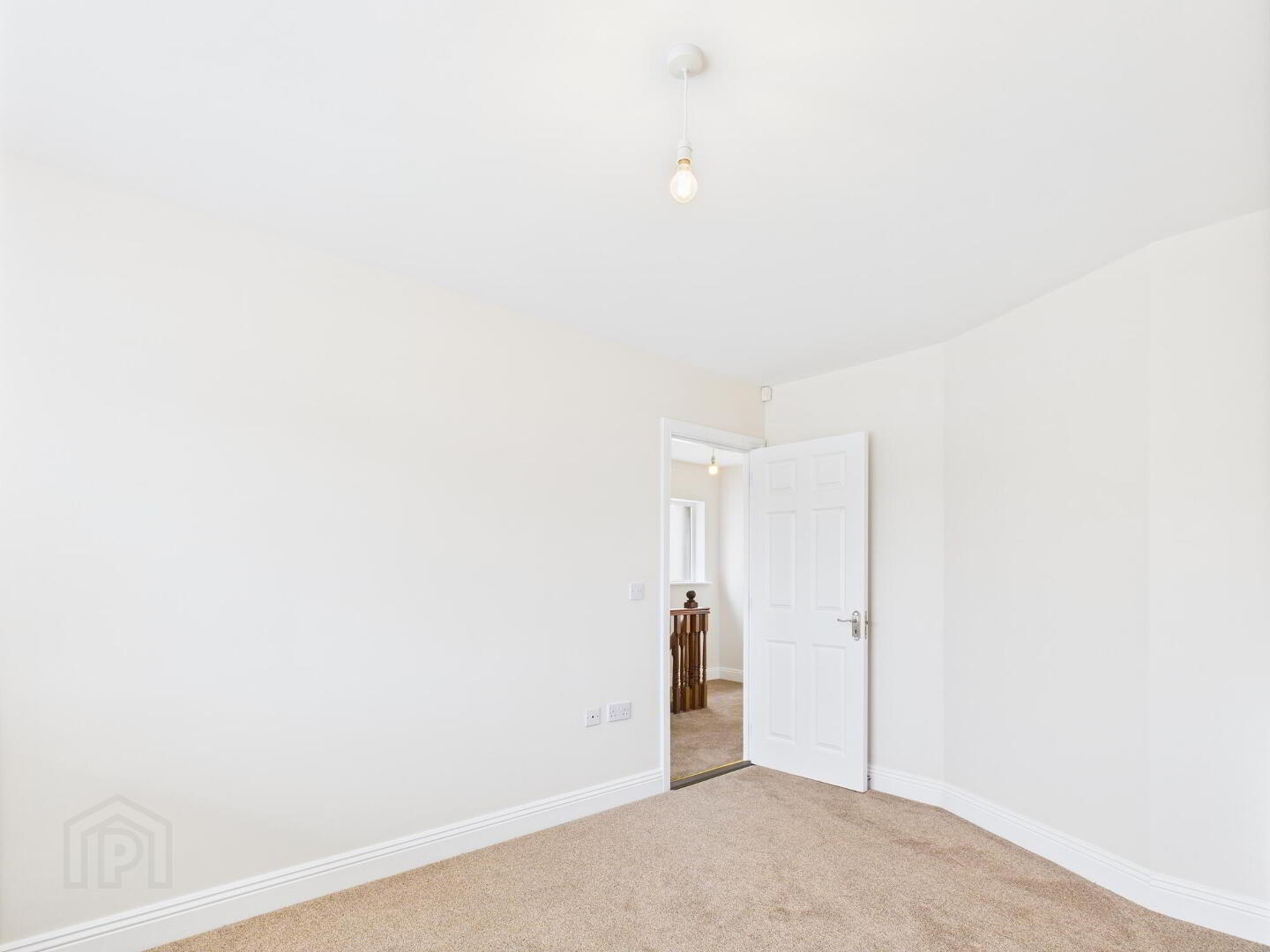 84 Meadowbank 12 of 21