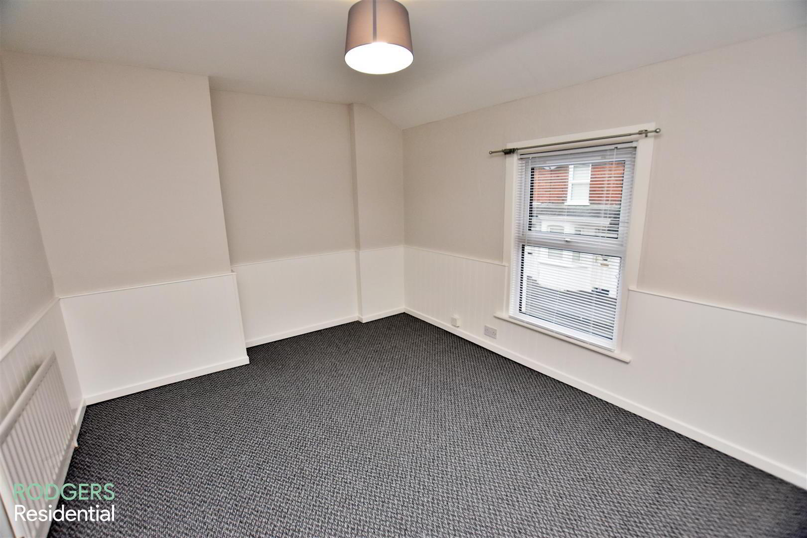 11 Glenvarlock Street 8 of 9