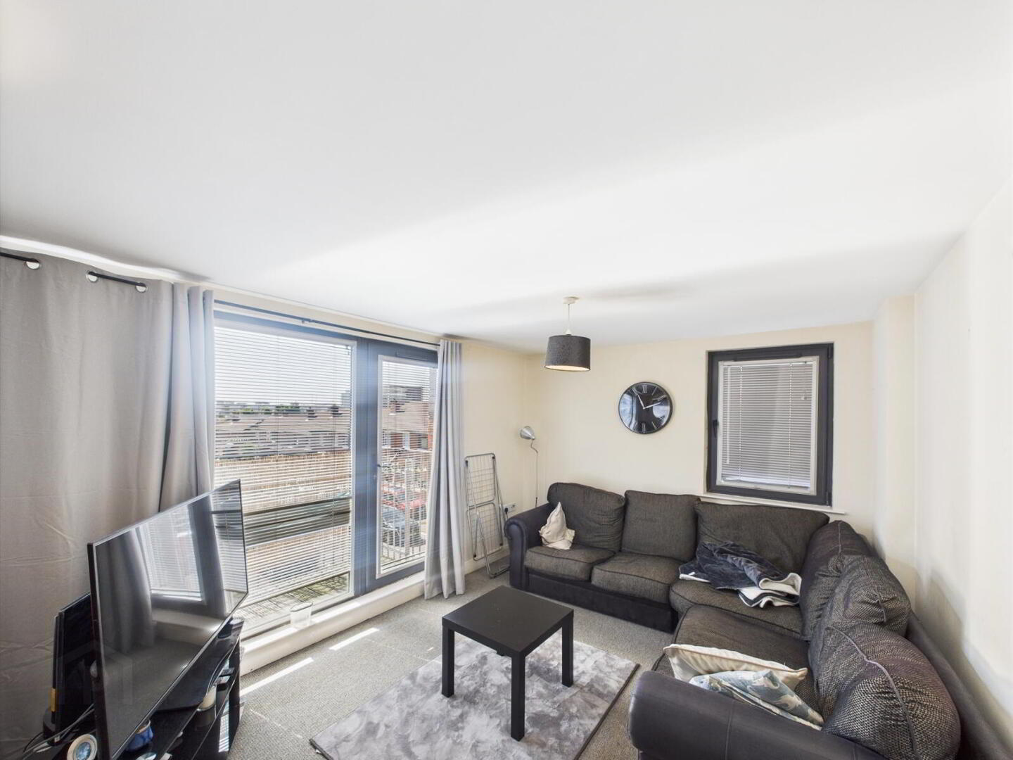property description image