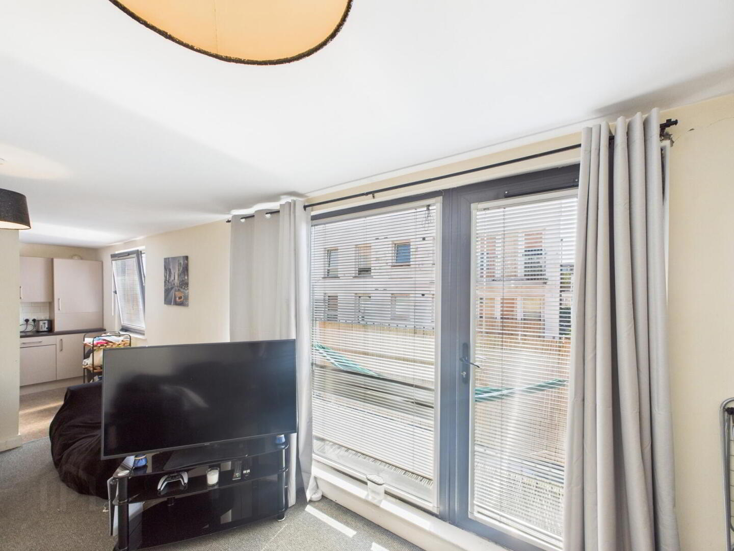 Apartment 6 2 Ross Mill Avenue 4 of 9