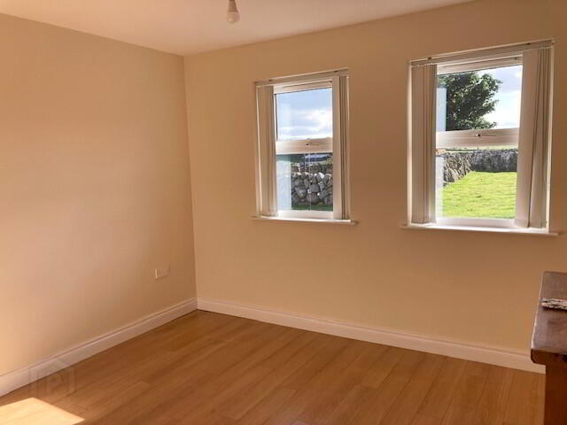 89b Longstone Road 6 of 9