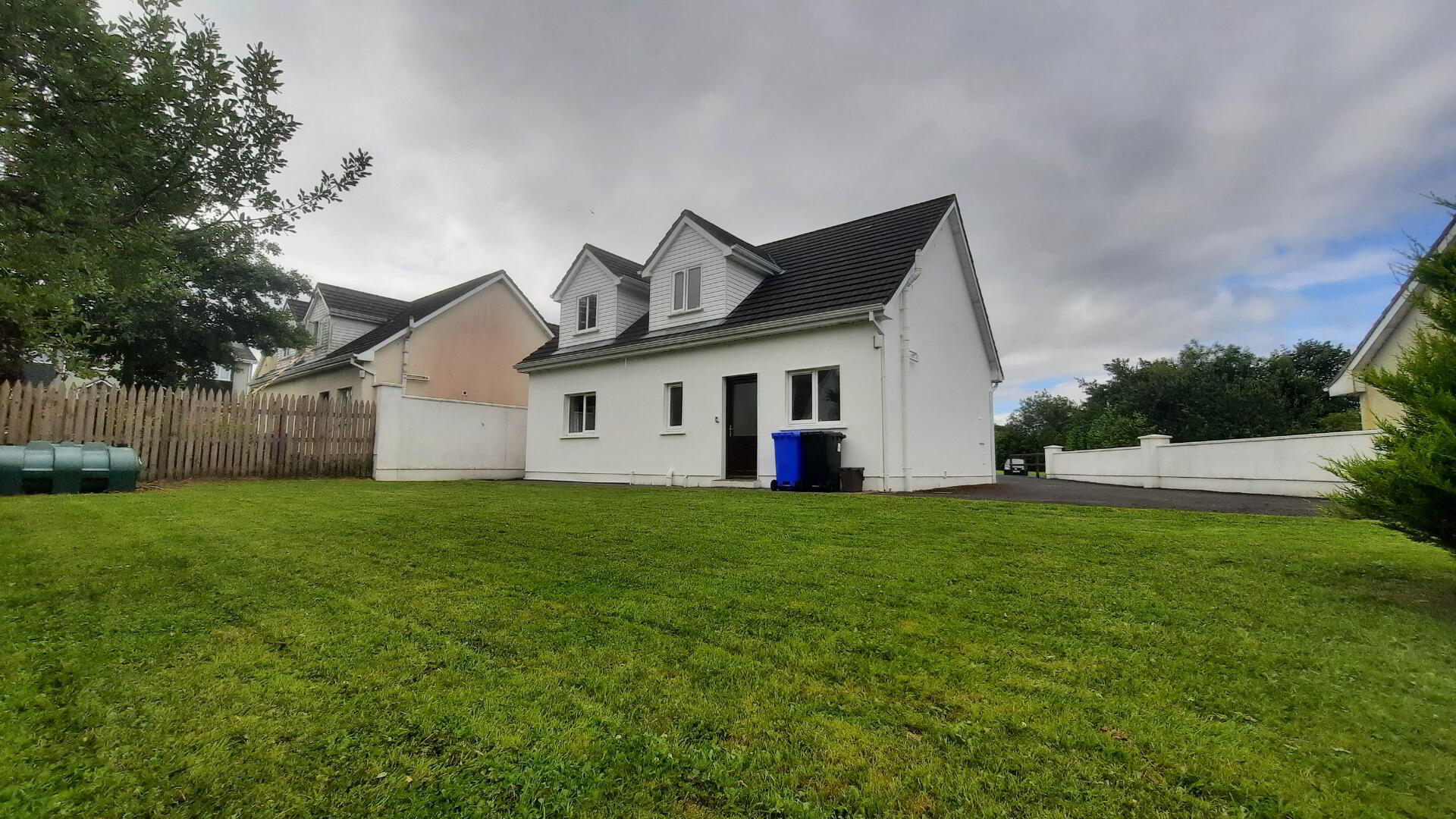 35 Rockfield Manor 26 of 34