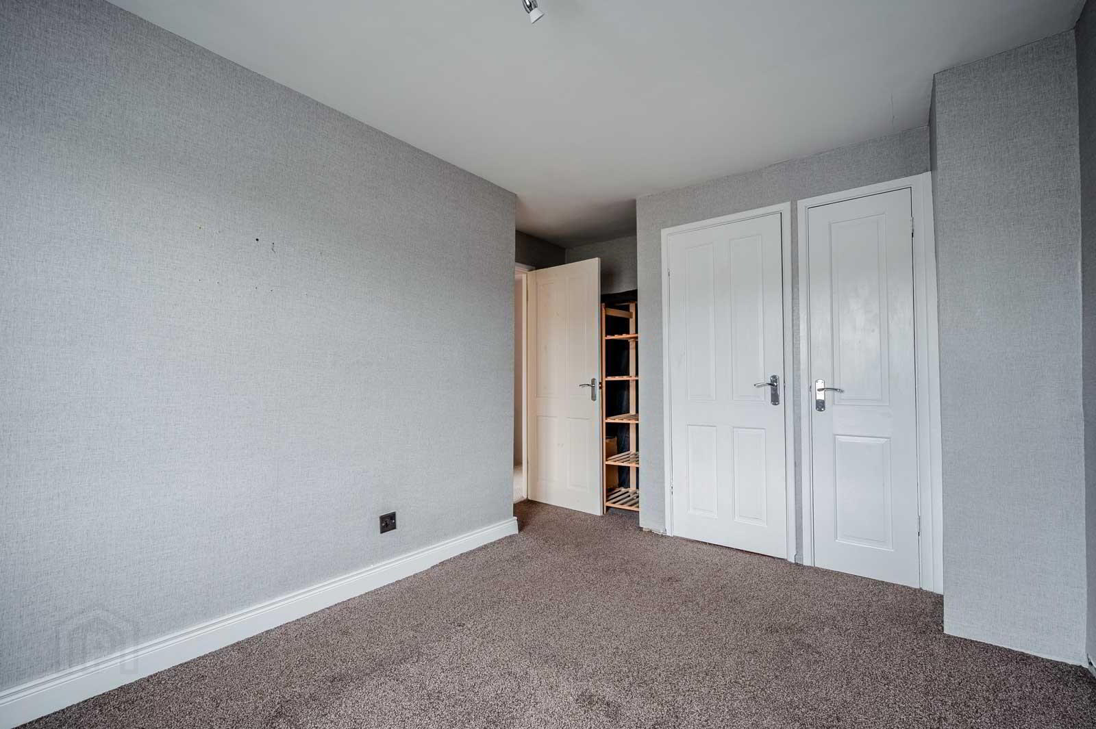 6 Meadow Close 6 of 10