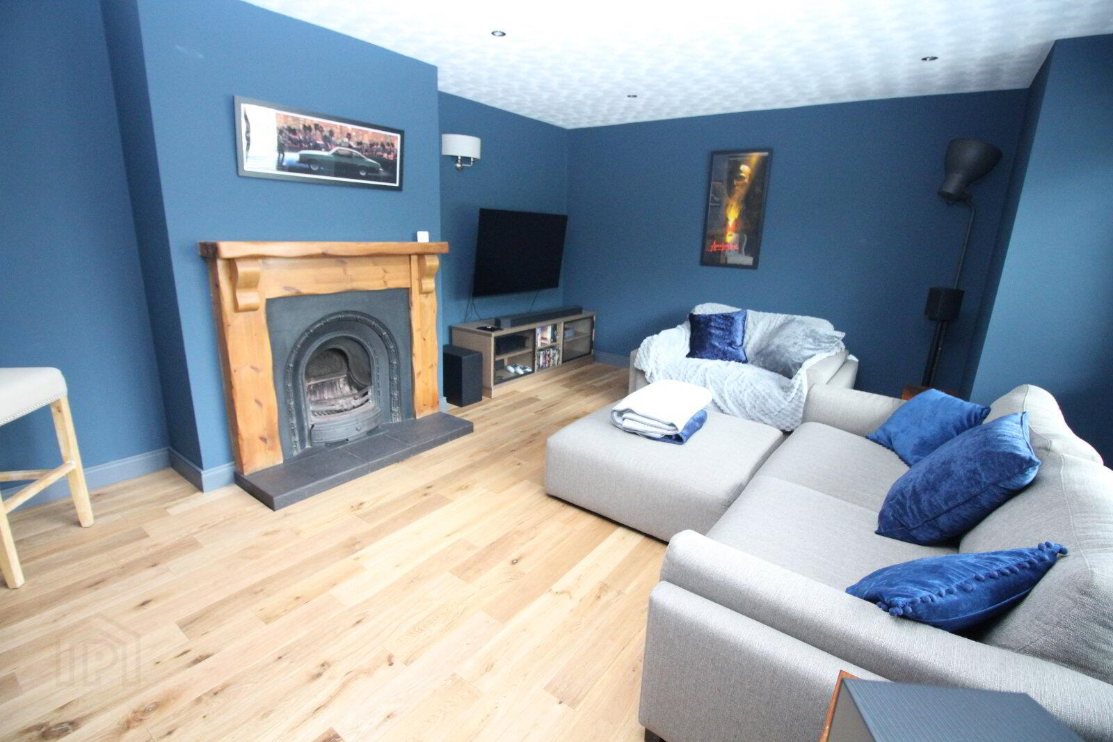 property description image