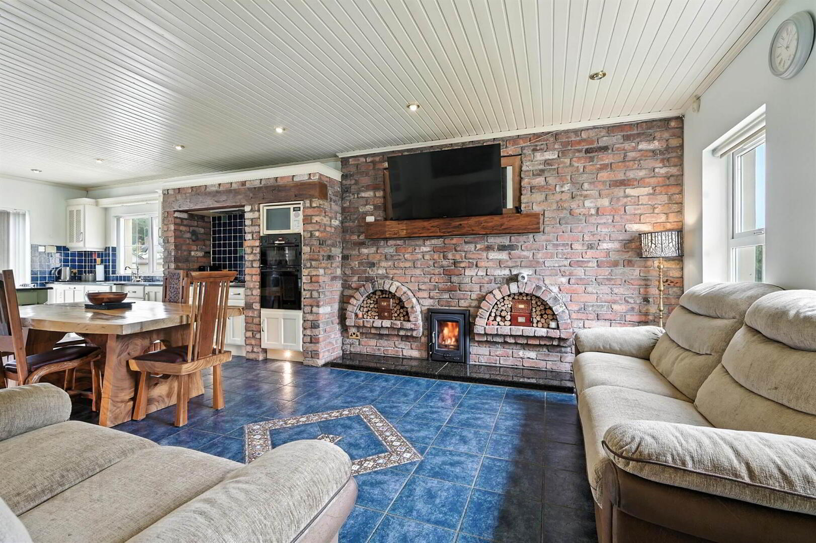 1 Shanes Court 7 of 22