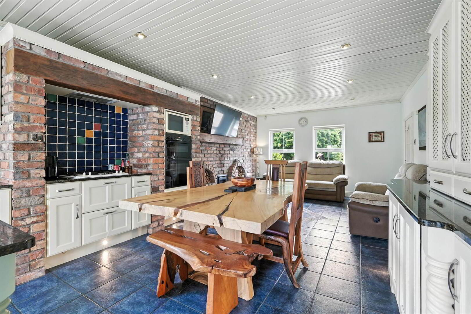 1 Shanes Court 6 of 22