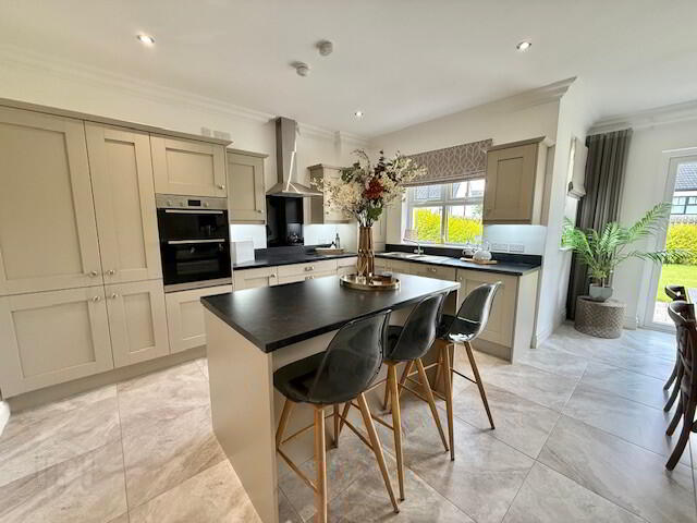 14 Beech Hill View 13 of 42