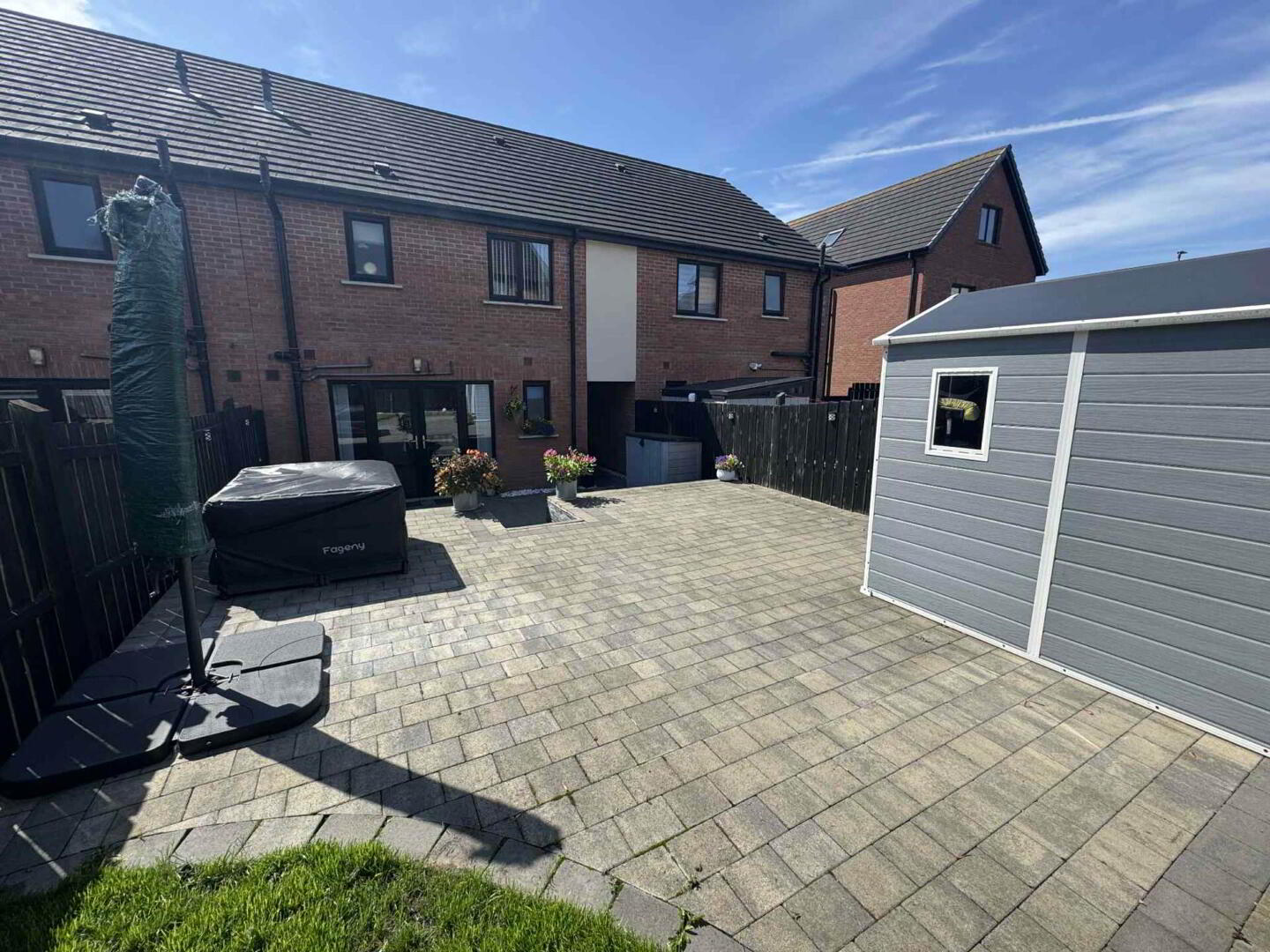 5 Highgrove Gate 16 of 17