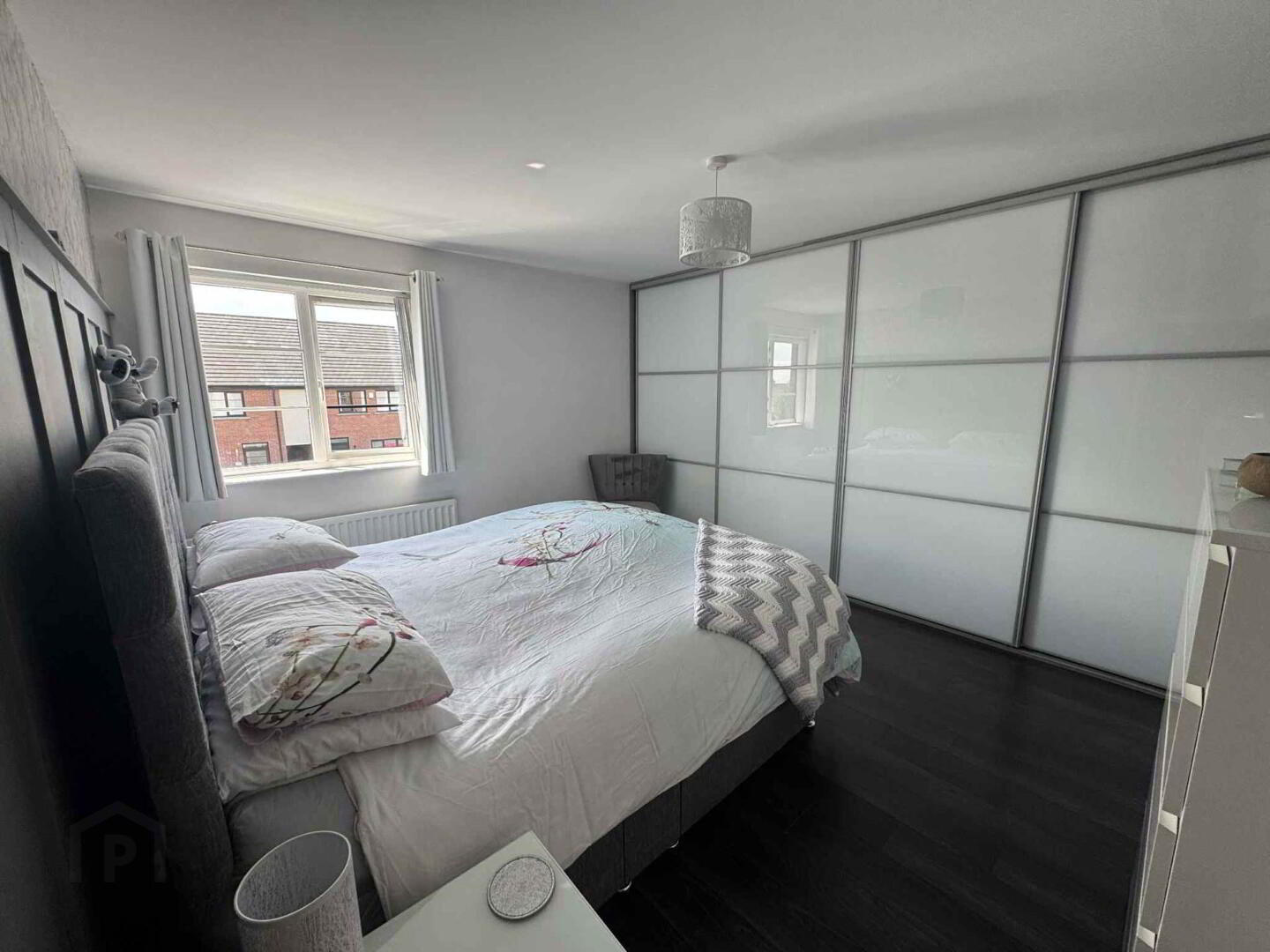 5 Highgrove Gate 11 of 17
