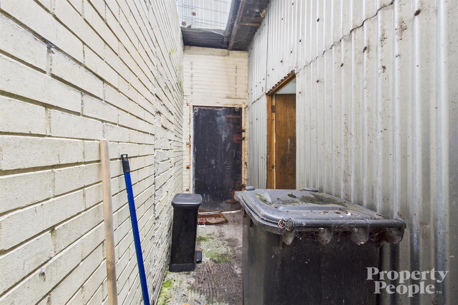 69 Mountview Street 25 of 25