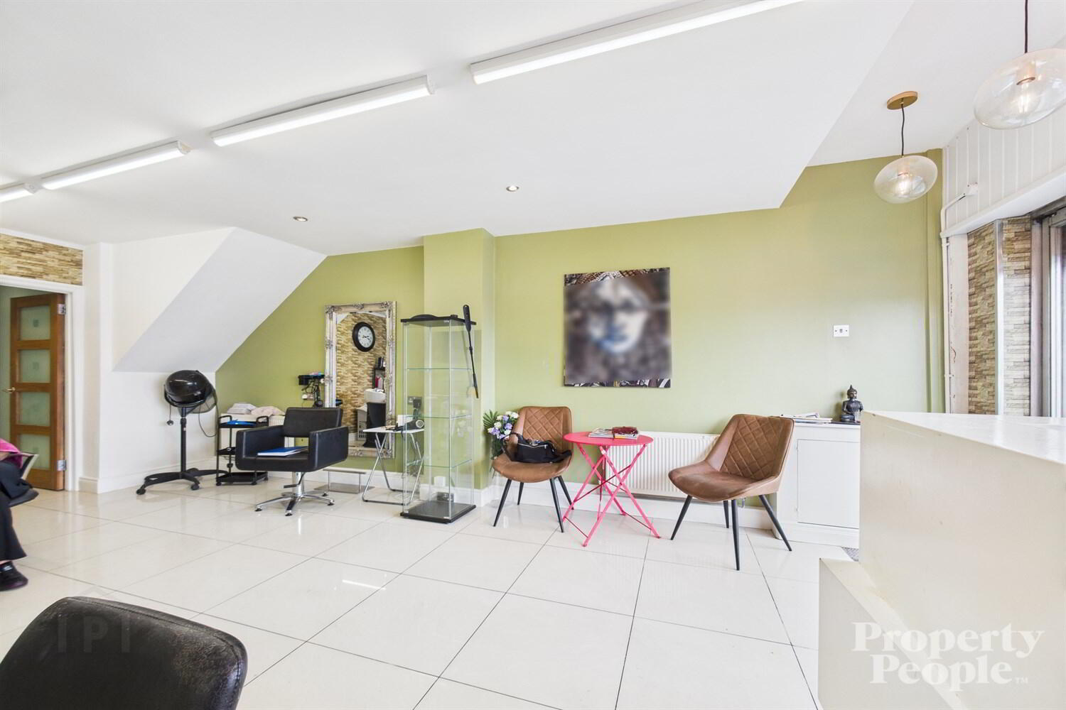 69 Mountview Street 19 of 25