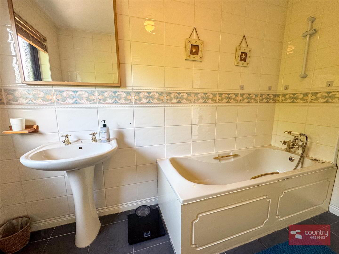 61 Huntingdale Grove 26 of 31