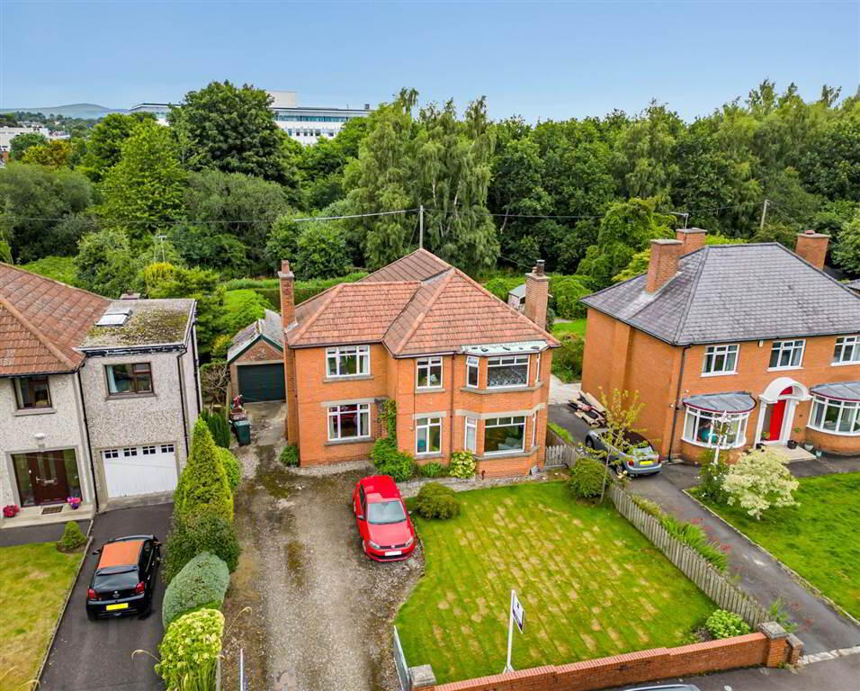 9 Waverley Avenue 1 of 21
