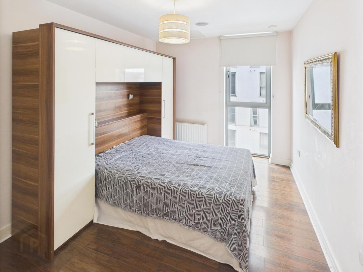 Apartment 11.41 The Arc 2l Queens Road 6 of 8