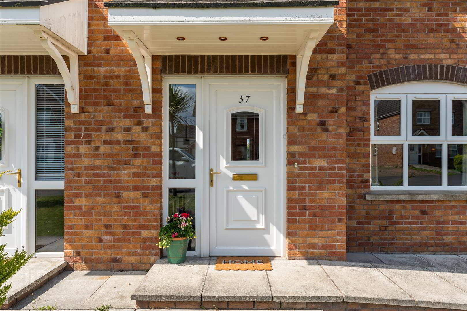 property description image