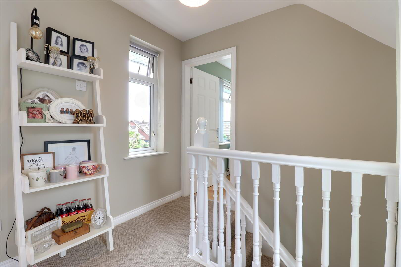 10 Kinwood Crescent 17 of 27