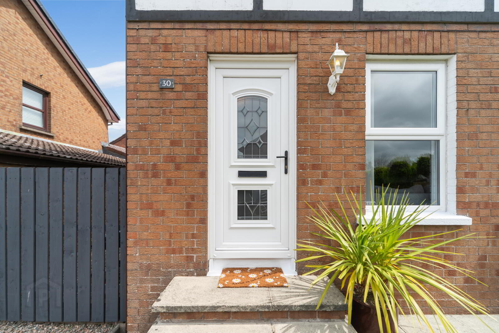 property description image