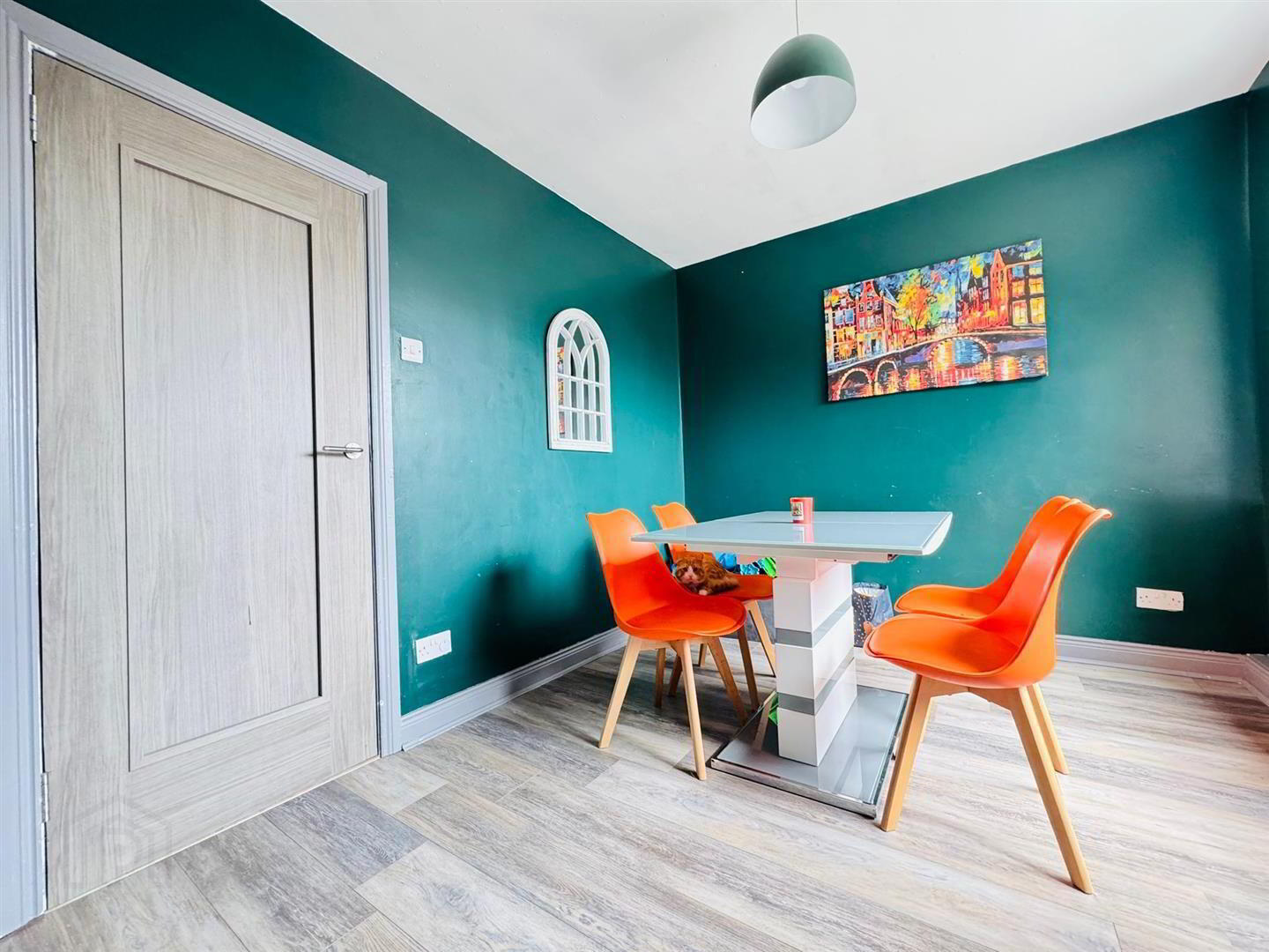 147 Elmfield Road 4 of 14