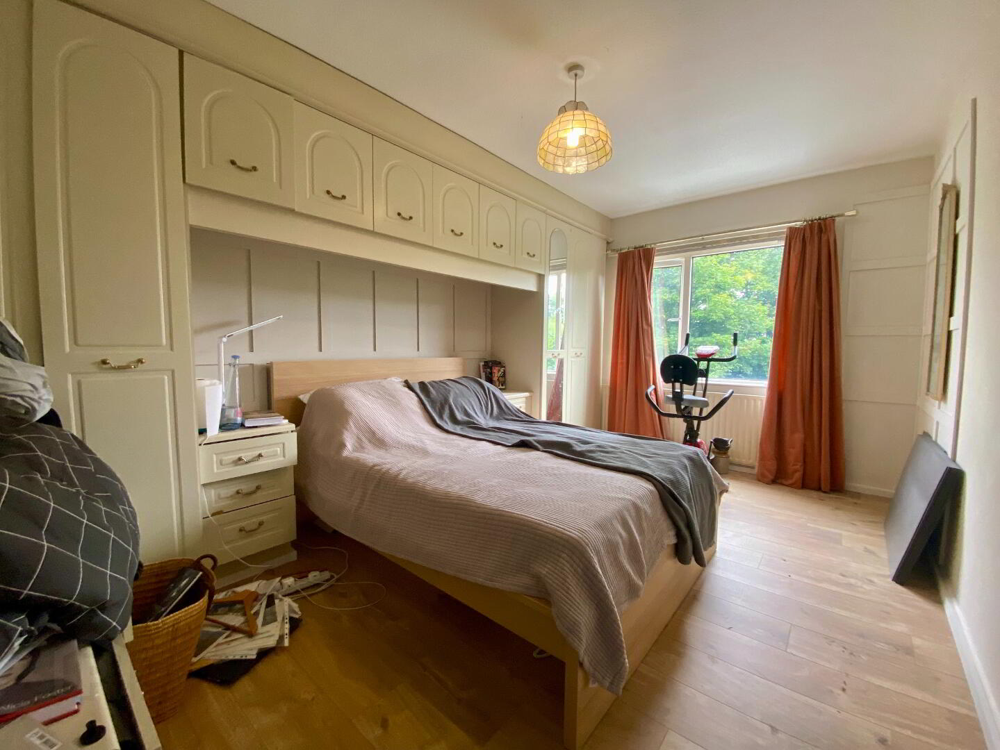 15 Downshire Gardens 13 of 21
