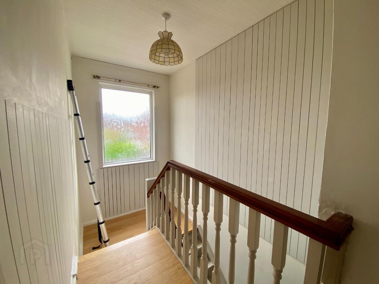 15 Downshire Gardens 11 of 21