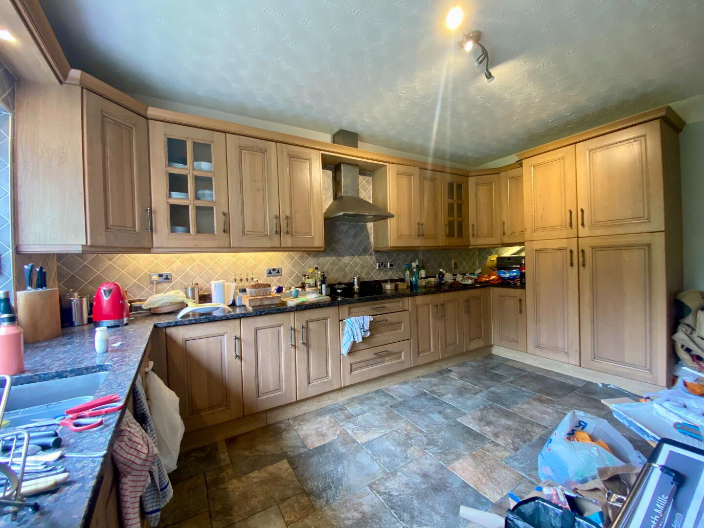15 Downshire Gardens 7 of 21