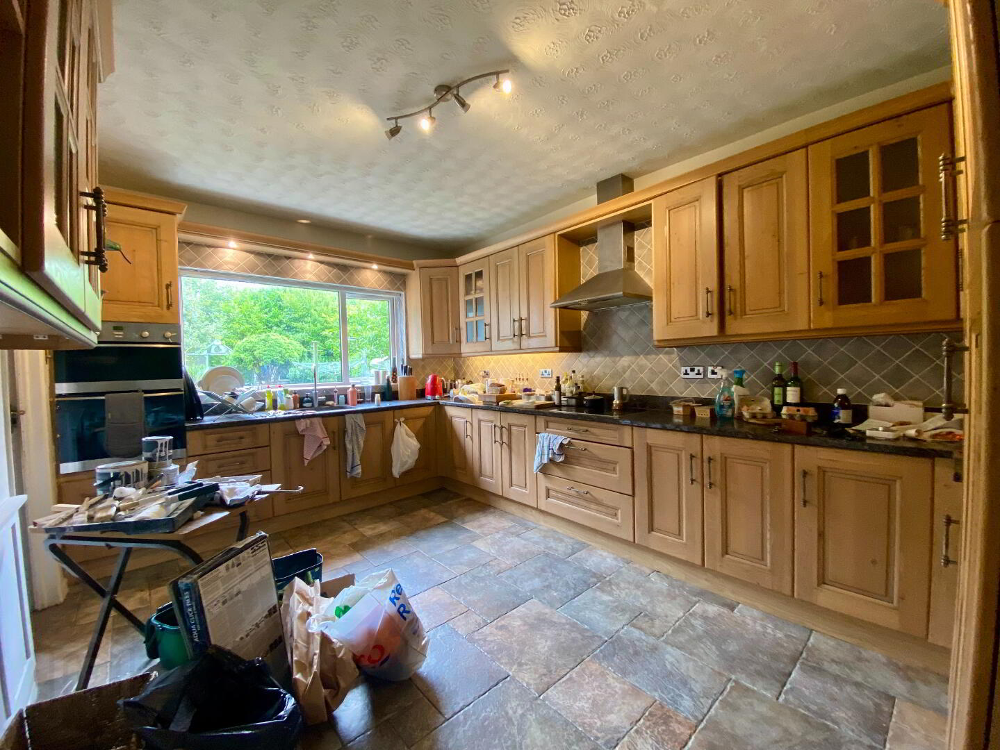 15 Downshire Gardens 8 of 21