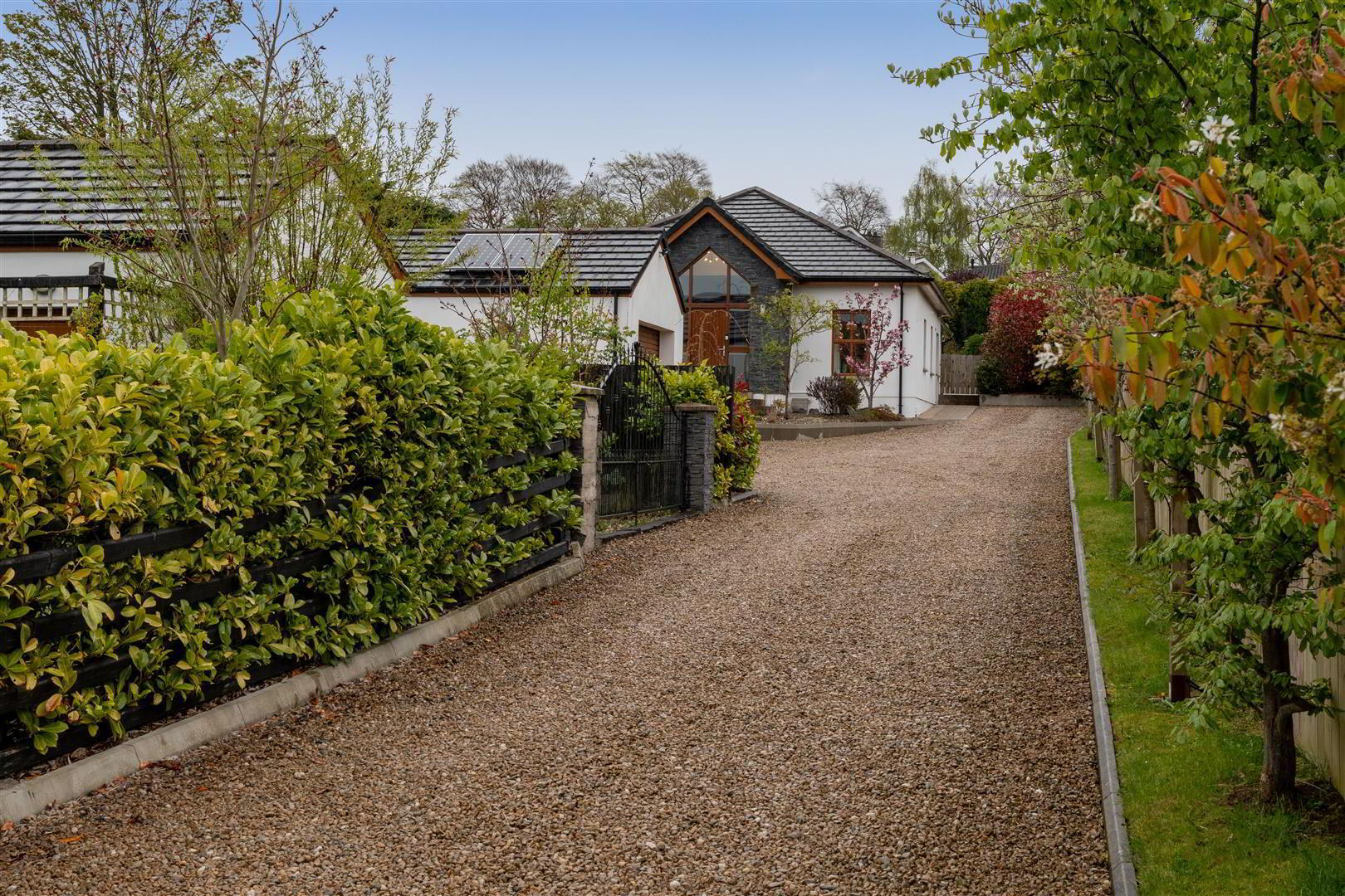 11b Bourlon Road 1 of 54