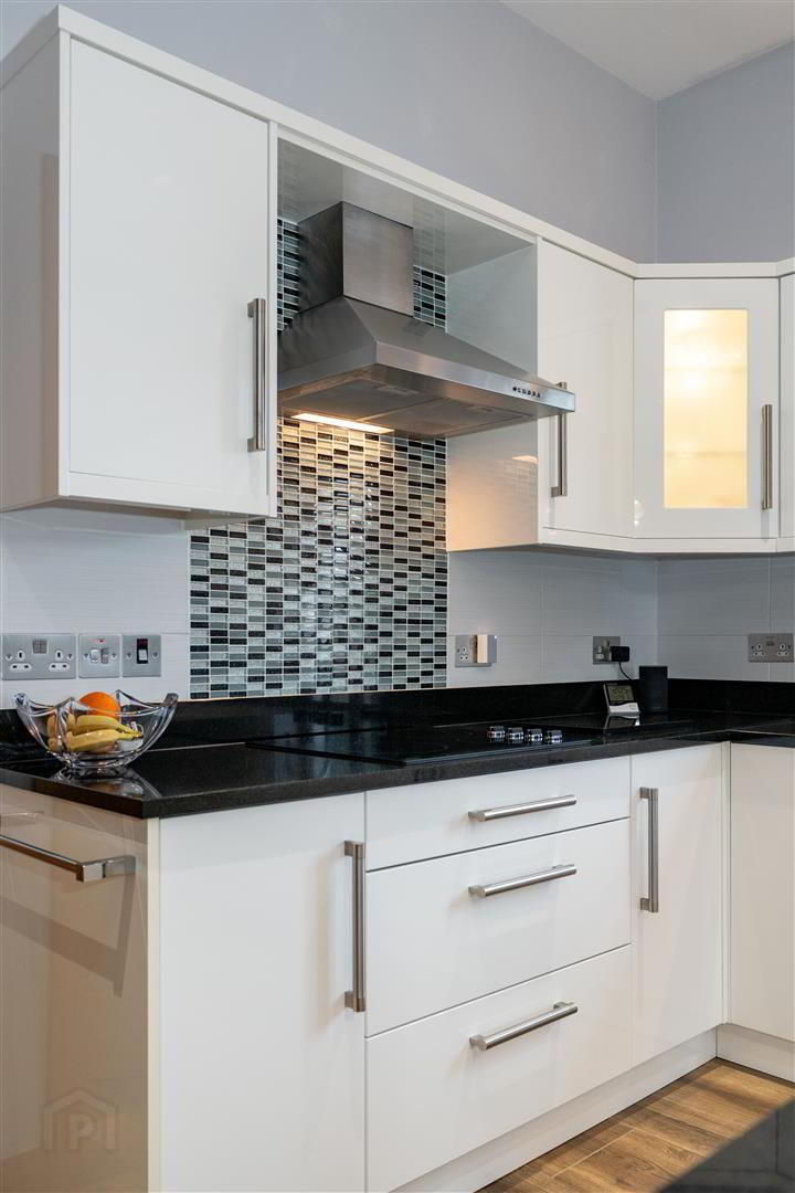 11b Bourlon Road 22 of 54