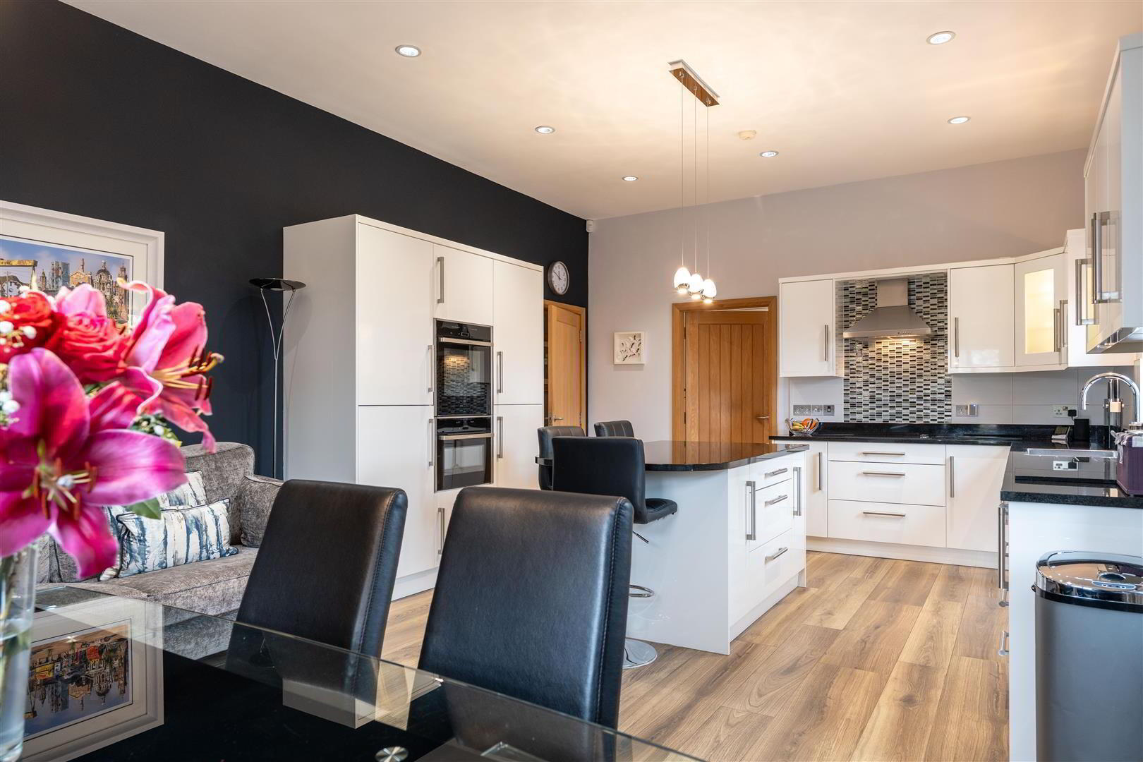 11b Bourlon Road 26 of 54