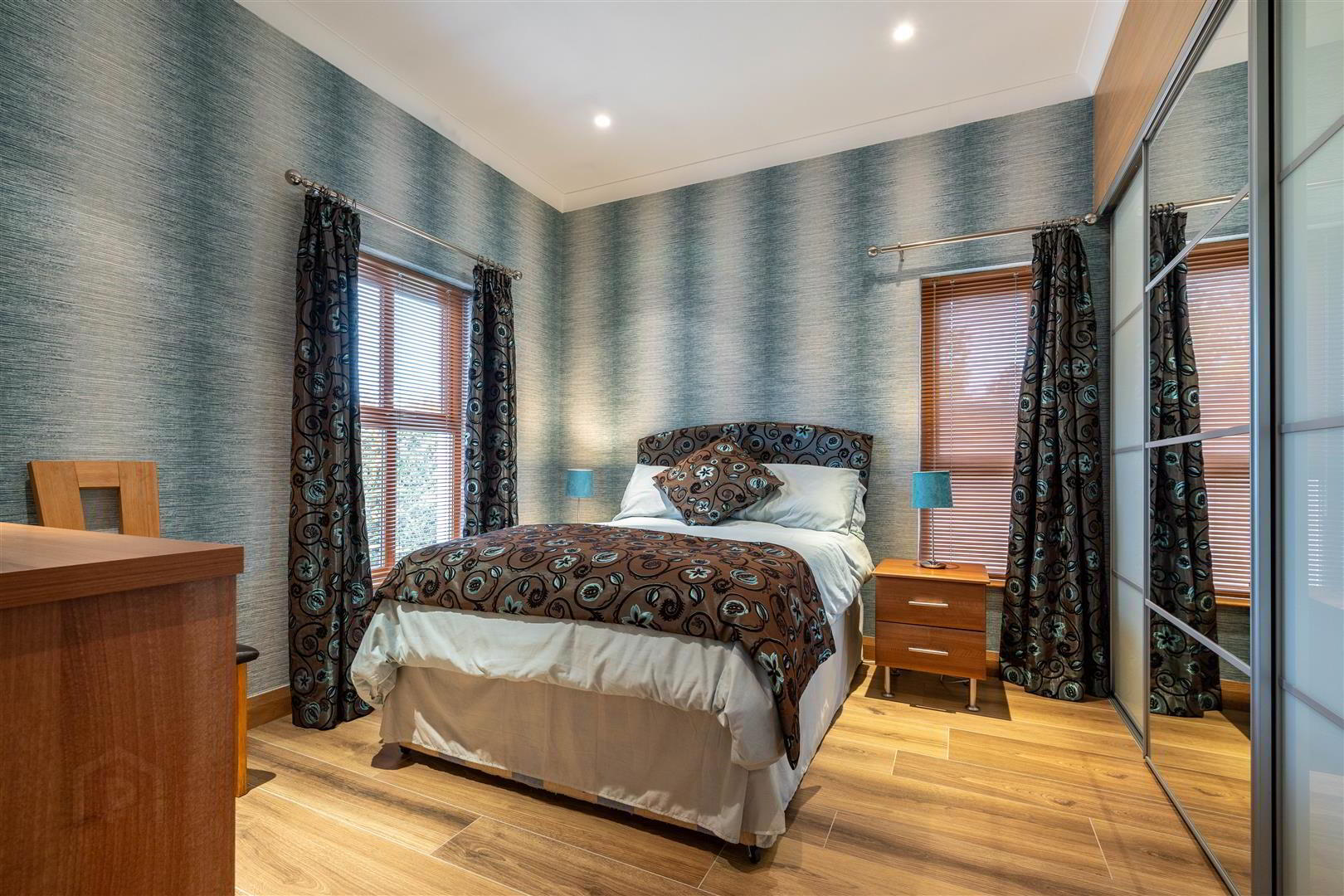 11b Bourlon Road 38 of 54