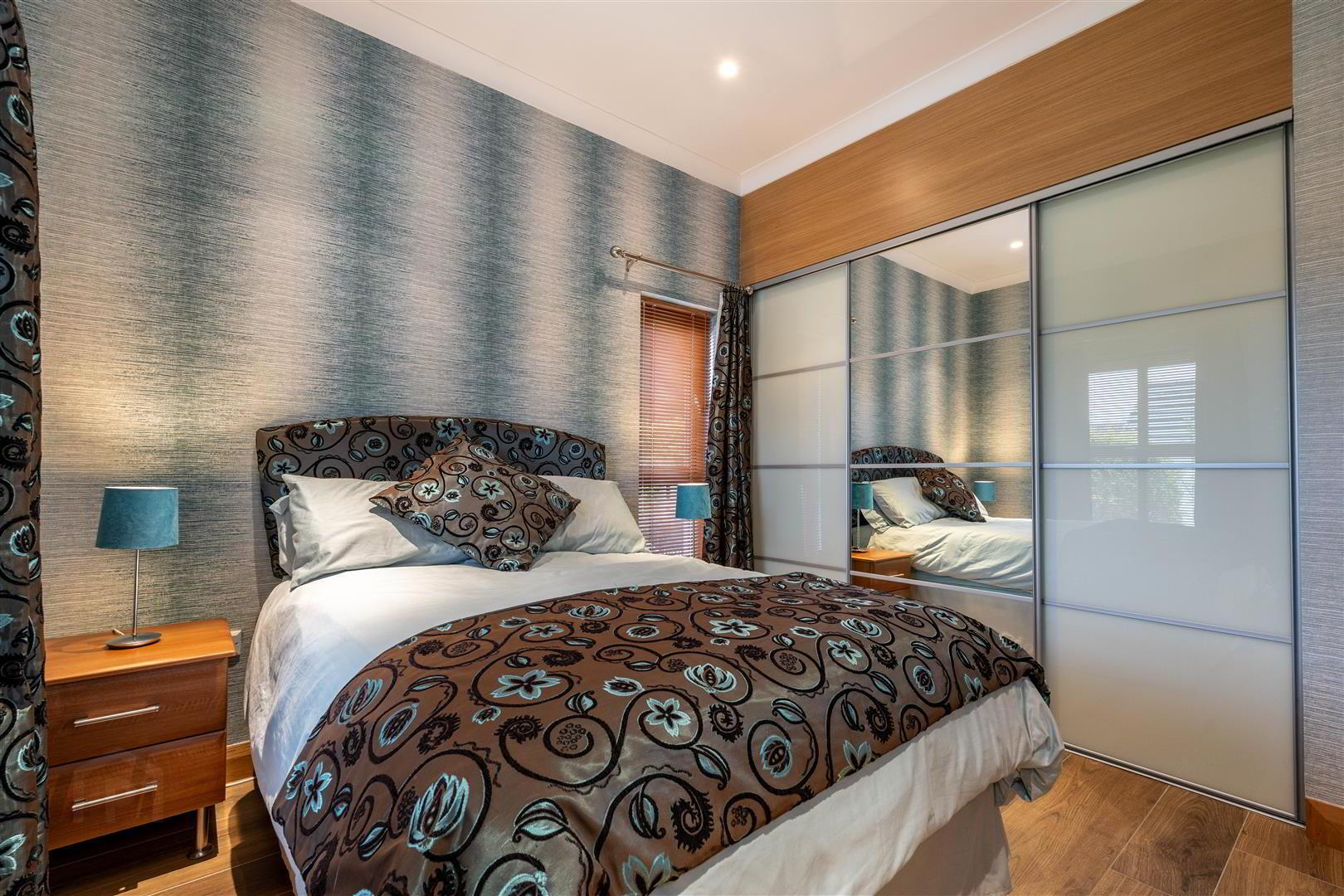 11b Bourlon Road 39 of 54