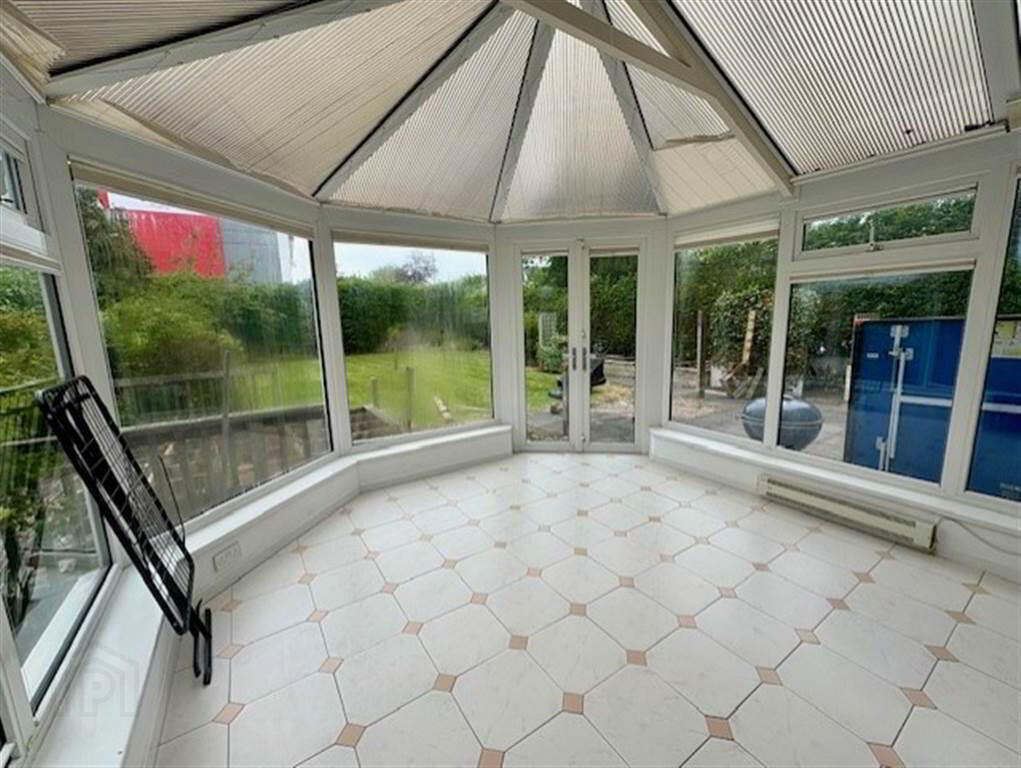81 Ravenhill Park 7 of 21