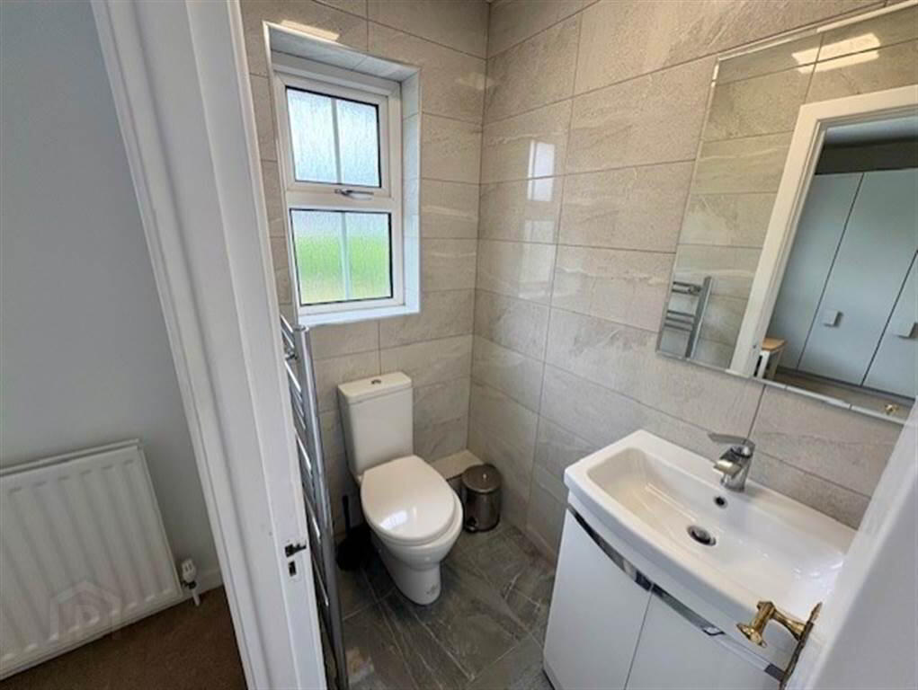 81 Ravenhill Park 14 of 21