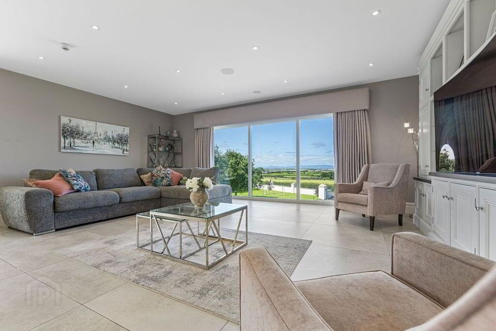 7 Ballymacrea Road 25 of 76