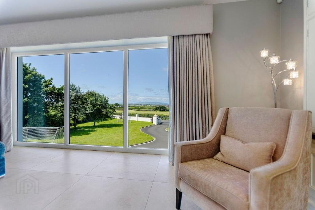 7 Ballymacrea Road 26 of 76