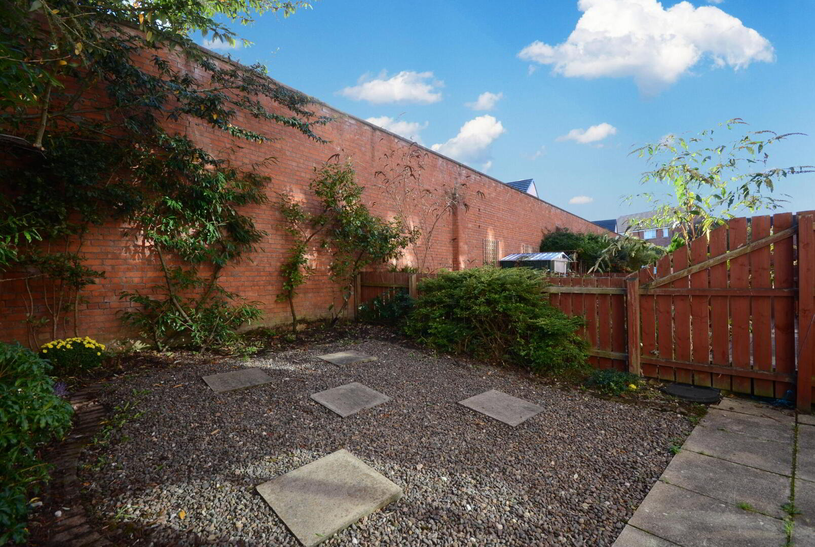 Apt 43 Greenwood Building, 37 - 72 Old Bakers Court 5 of 7